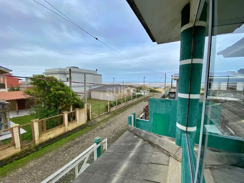 Excelente sobrado à 01 quadra do mar na praia de Rainha do Mar: 27ª foto da galeria de imagens do imóvel