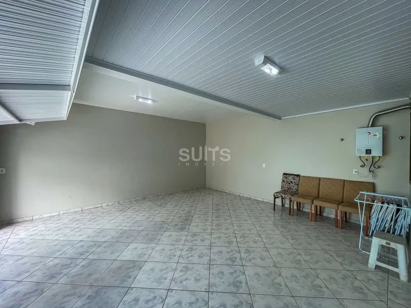 Excelente sobrado à 01 quadra do mar na praia de Rainha do Mar: 10ª foto da galeria de imagens do imóvel