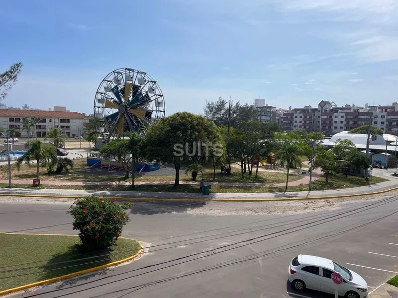 Apartamento de frente para praça do Centro de Atlântida: 9ª foto da galeria de imagens do imóvel