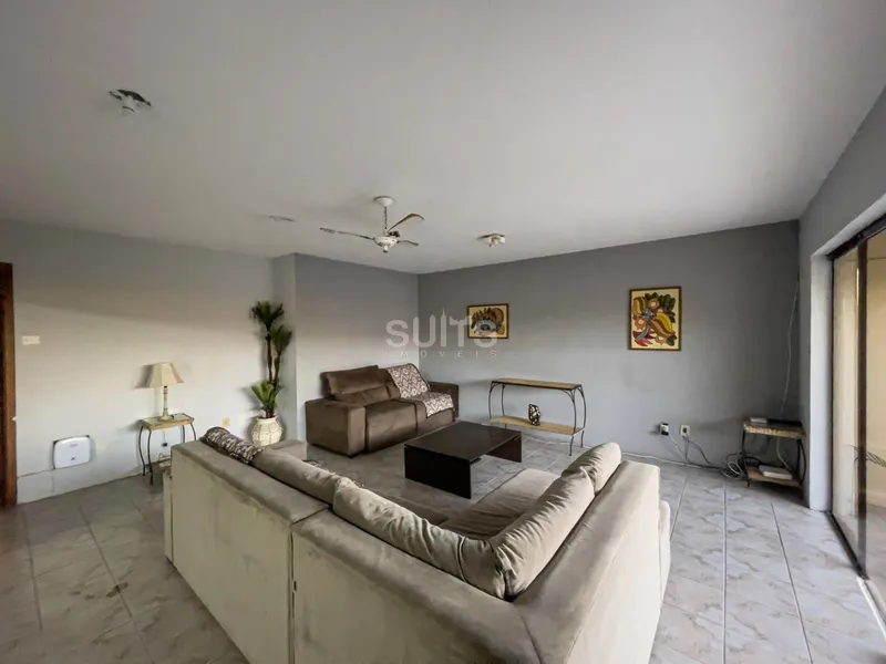 Ótimo sobrado próximo ao mar no centro da praia de Xangri-Lá: 5ª foto da galeria de imagens do imóvel