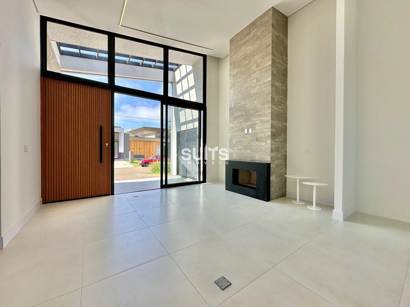 Excelente casa à venda no condomínio Sunset: 2ª foto da galeria de imagens do imóvel