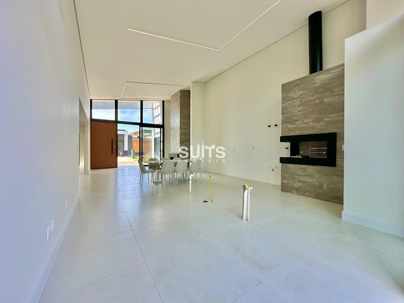 Excelente casa à venda no condomínio Sunset: 4ª foto da galeria de imagens do imóvel