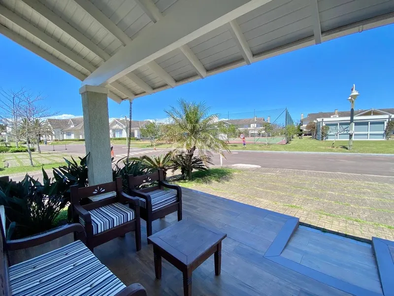 Sobrado de esquina no condomínio pacific: 4ª foto da galeria de imagens do imóvel