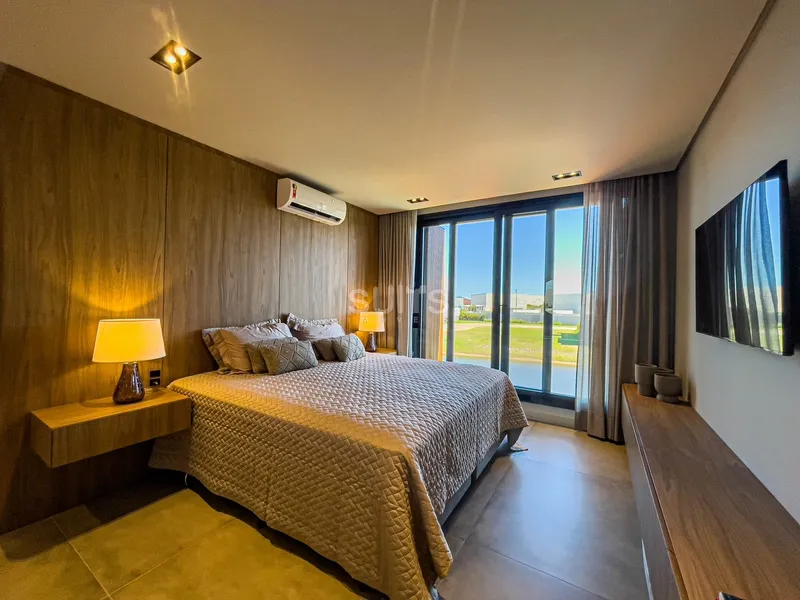 Belíssima mansão com piscina no Condomínio Sense: 41ª foto da galeria de imagens do imóvel