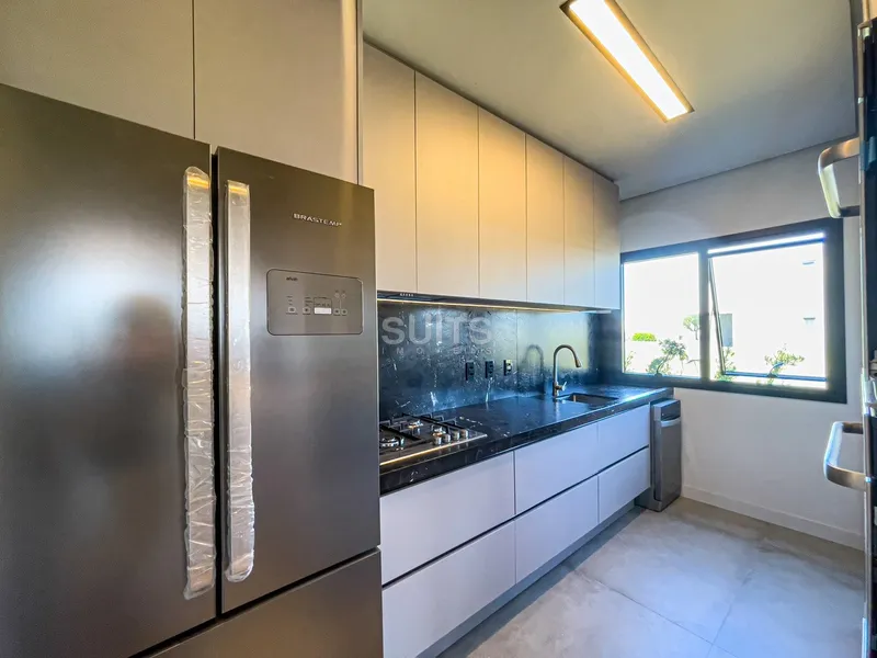 Belíssima mansão com piscina no Condomínio Sense: 16ª foto da galeria de imagens do imóvel