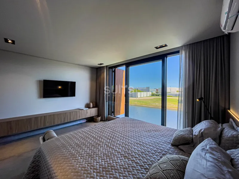 Belíssima mansão com piscina no Condomínio Sense: 53ª foto da galeria de imagens do imóvel