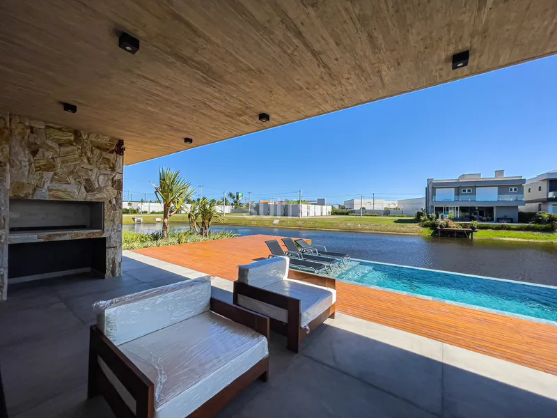 Belíssima mansão com piscina no Condomínio Sense: 18ª foto da galeria de imagens do imóvel