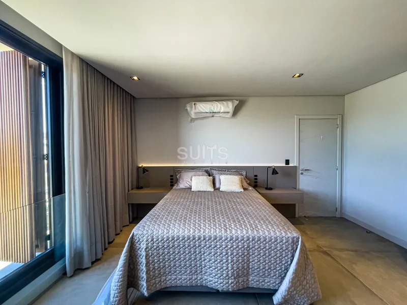 Belíssima mansão com piscina no Condomínio Sense: 30ª foto da galeria de imagens do imóvel