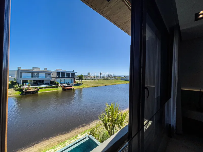 Belíssima mansão com piscina no Condomínio Sense: 54ª foto da galeria de imagens do imóvel