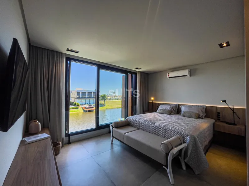 Belíssima mansão com piscina no Condomínio Sense: 50ª foto da galeria de imagens do imóvel