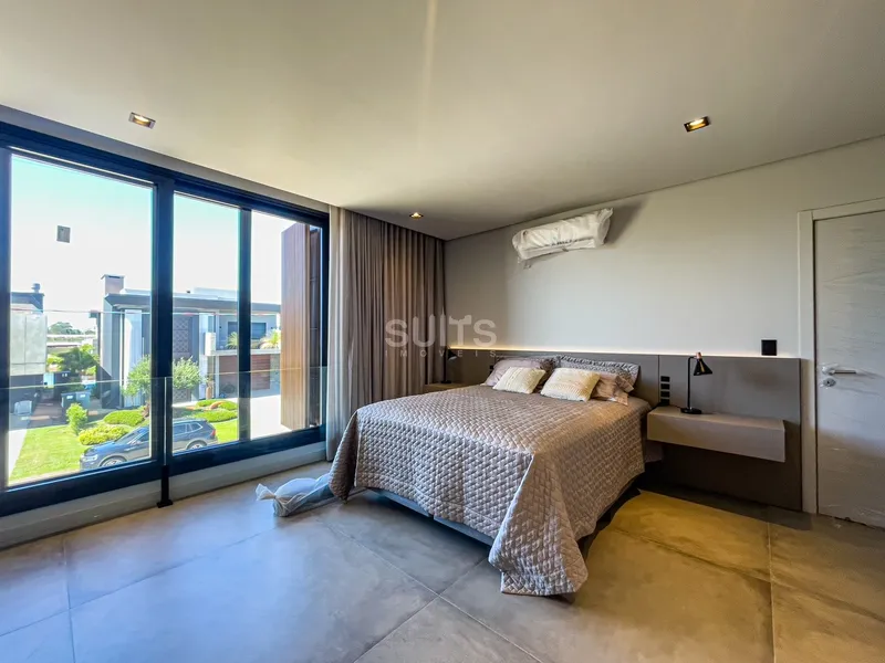 Belíssima mansão com piscina no Condomínio Sense: 28ª foto da galeria de imagens do imóvel