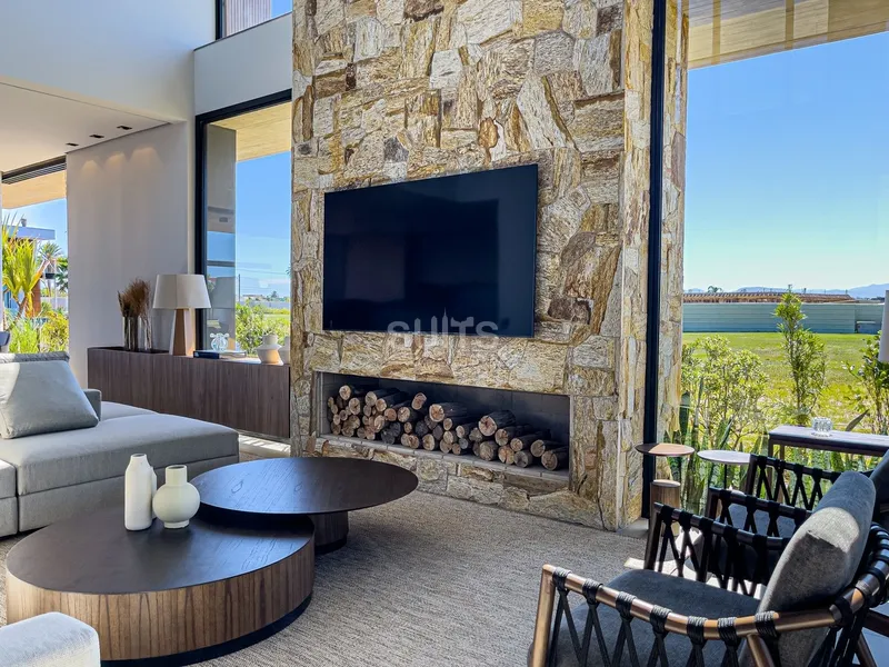 Belíssima mansão com piscina no Condomínio Sense: 4ª foto da galeria de imagens do imóvel