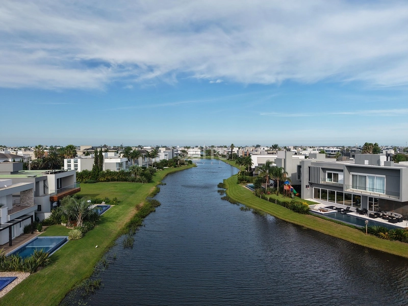 Excelente sobrado à venda no Enseada : 50ª foto da galeria de imagens do imóvel