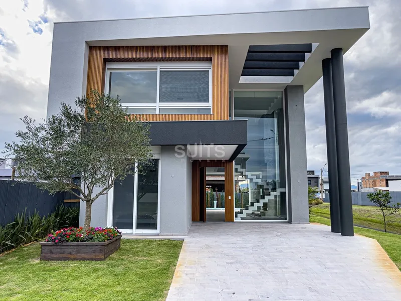 Excelente sobrado no condomínio Blue em Xangri-Lá: 2ª foto da galeria de imagens do imóvel