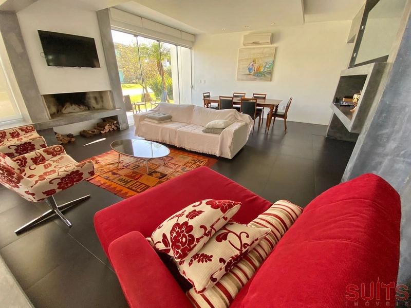 Lindo sobrado de esquina no condomínio Ventura Club em Xangri-Lá: 5ª foto da galeria de imagens do imóvel