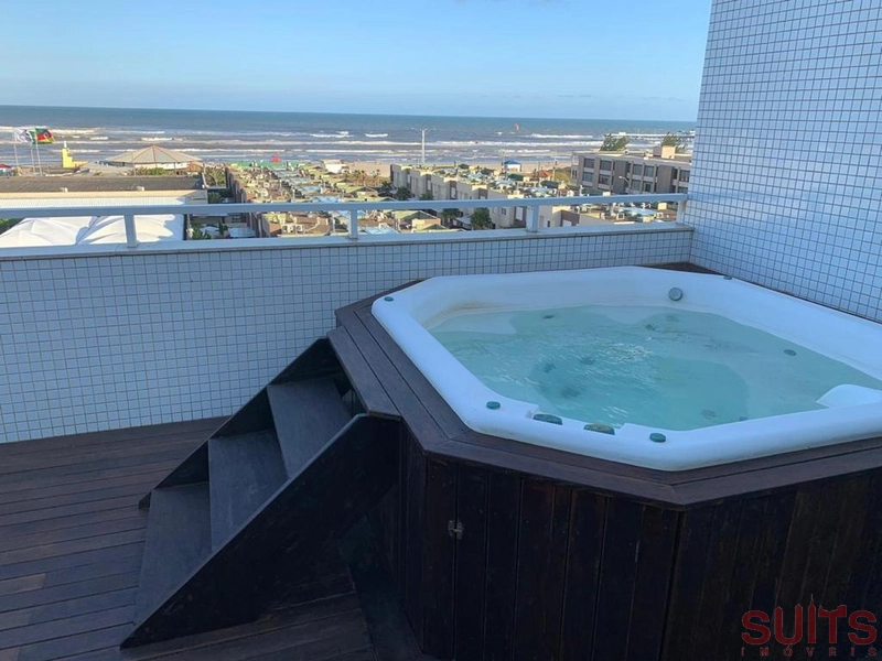 Belíssima cobertura com vista para a plataforma no Centro de Atlântida: 13ª foto da galeria de imagens do imóvel