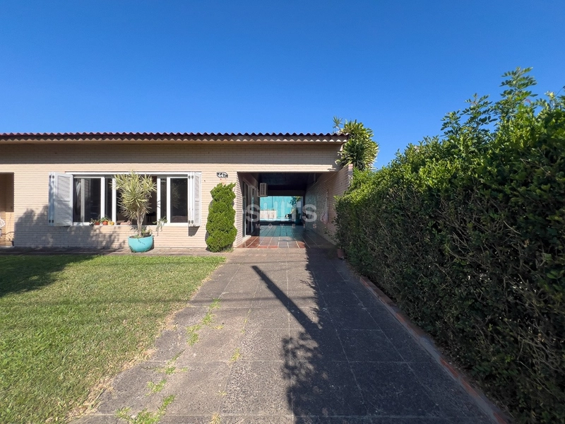 Excelente casa à venda em Atlântida : 8ª foto da galeria de imagens do imóvel