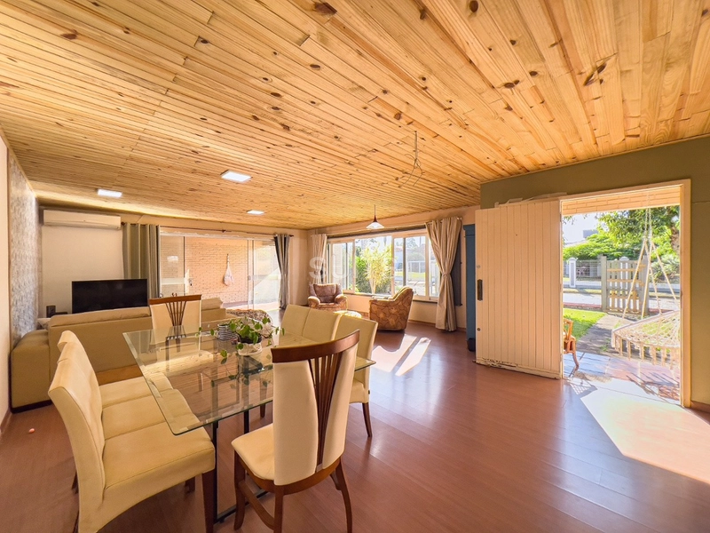 Excelente casa à venda em Atlântida : 27ª foto da galeria de imagens do imóvel