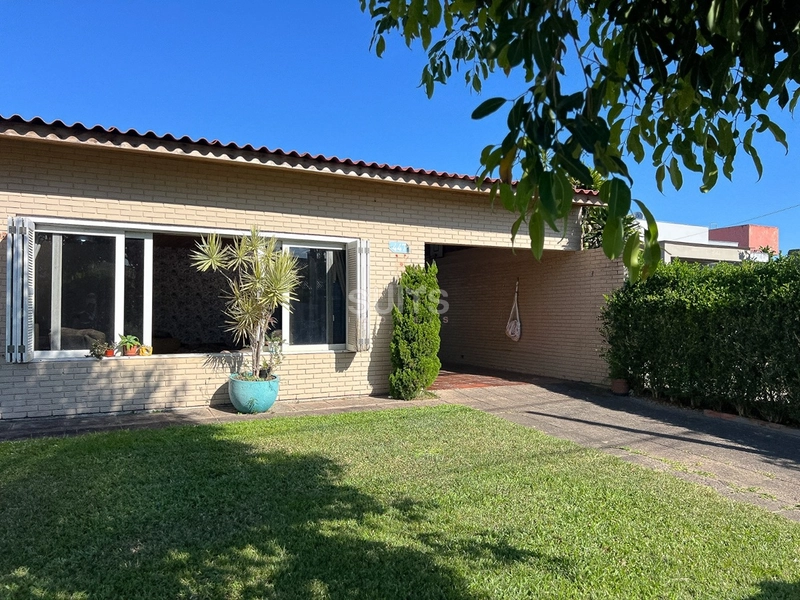 Excelente casa à venda em Atlântida : 6ª foto da galeria de imagens do imóvel