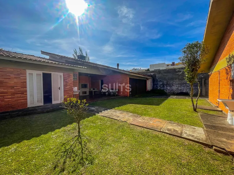 Excelente casa no coração de Atlântida proxima ao mar: 24ª foto da galeria de imagens do imóvel