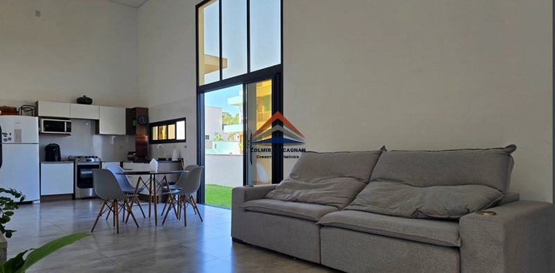 Lindo Sobrado em Condomínio Fechado em Florianópolis: 8ª foto da galeria de imagens do imóvel