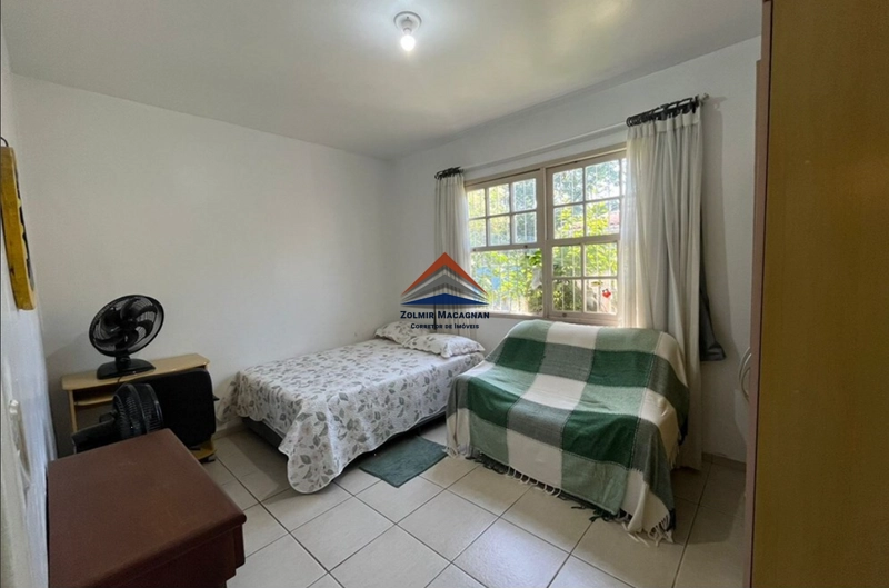 Casa à Vendas no Santa Mônica Florianópolis: 3ª foto da galeria de imagens do imóvel