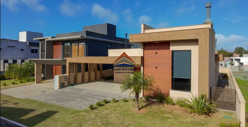 Excelente Casa Em Concomínio  à venda No Rio Vermelho -Florianópolis: 1ª foto da galeria de imagens do imóvel