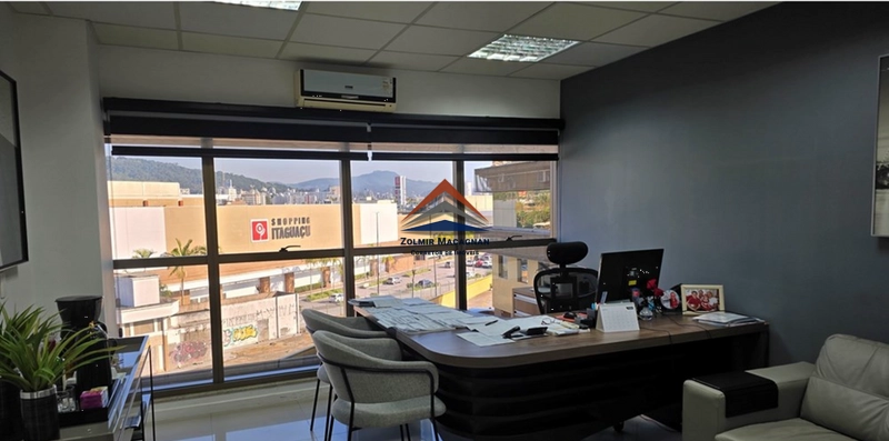 Excelente Sala Comercial em São José SC: 3ª foto da galeria de imagens do imóvel