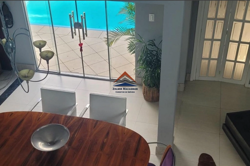 Ótima Casa à venda no Jurerê Internacional -Florianópolis: 20ª foto da galeria de imagens do imóvel