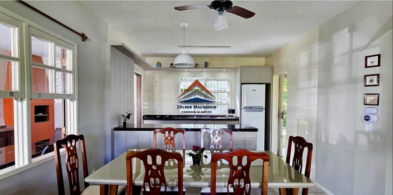 Linda Casa na Praia de Ponta das Canas - Florianópolis: 22ª foto da galeria de imagens do imóvel