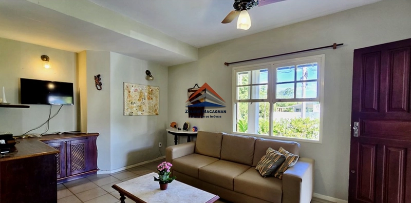 Linda Casa na Praia de Ponta das Canas - Florianópolis: 32ª foto da galeria de imagens do imóvel