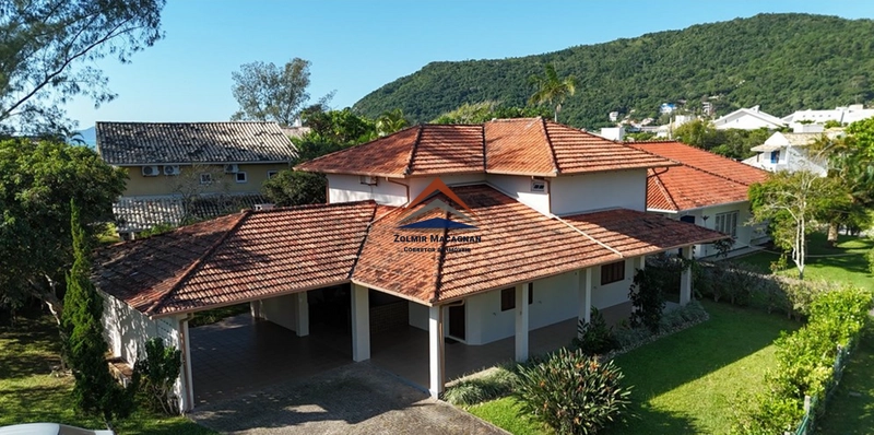 Linda Casa na Praia de Ponta das Canas - Florianópolis: 19ª foto da galeria de imagens do imóvel