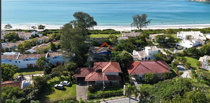 Linda Casa na Praia de Ponta das Canas - Florianópolis: 17ª foto da galeria de imagens do imóvel