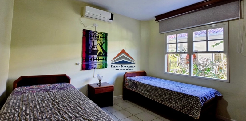 Linda Casa na Praia de Ponta das Canas - Florianópolis: 40ª foto da galeria de imagens do imóvel