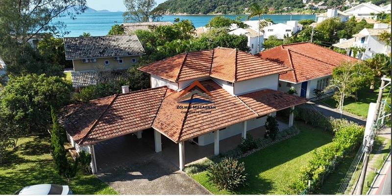 Linda Casa na Praia de Ponta das Canas - Florianópolis: 18ª foto da galeria de imagens do imóvel