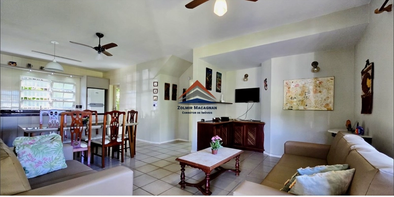 Linda Casa na Praia de Ponta das Canas - Florianópolis: 30ª foto da galeria de imagens do imóvel
