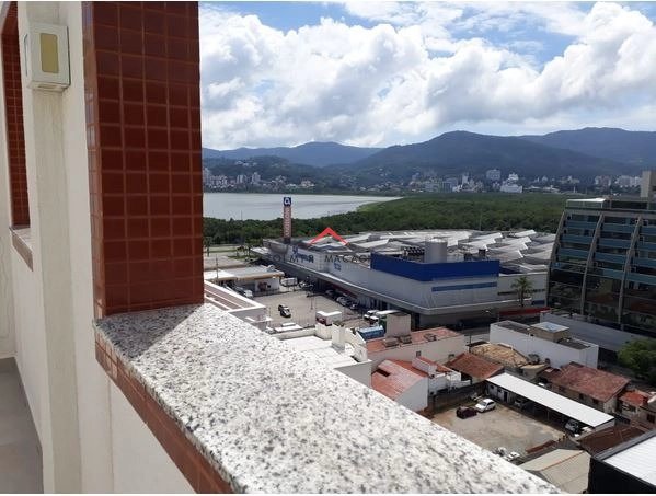 Excelente cobertura à Venda no Bairro Agronômica Florianópolis: 4ª foto da galeria de imagens do imóvel