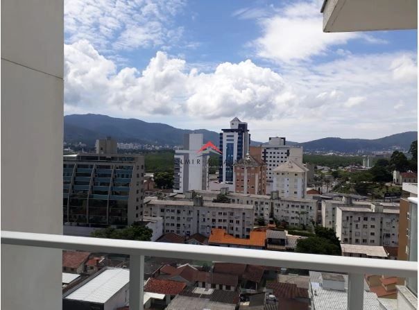 Excelente cobertura à Venda no Bairro Agronômica Florianópolis: 2ª foto da galeria de imagens do imóvel