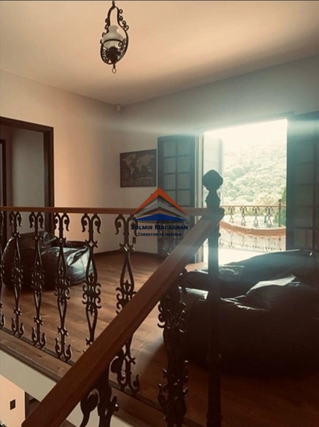 Casa em Condomínio na Lagoa da Conceição - Florianópolis SC: 2ª foto da galeria de imagens do imóvel