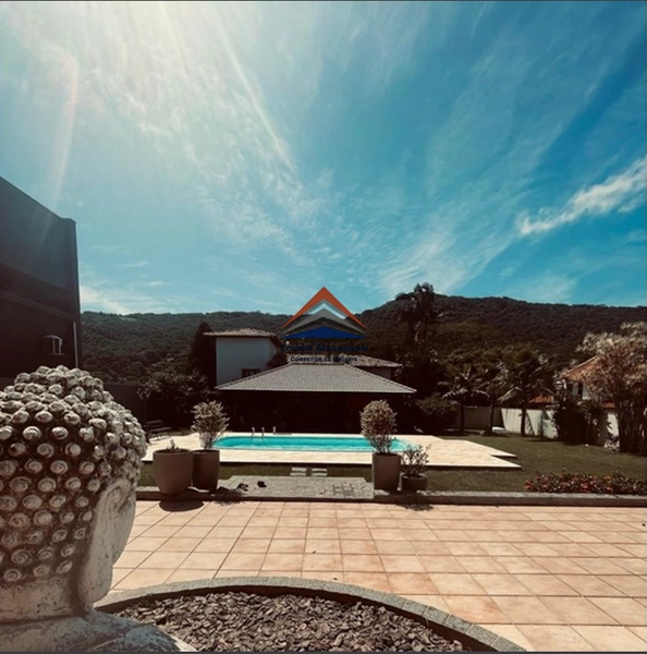 Casa em Condomínio na Lagoa da Conceição - Florianópolis SC: 7ª foto da galeria de imagens do imóvel