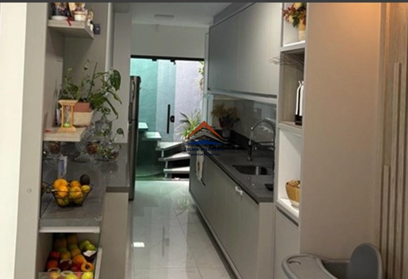 Sobrado 2 dormitórios no Bairro São João do Rio Vermelho Florianópolis: 7ª foto da galeria de imagens do imóvel