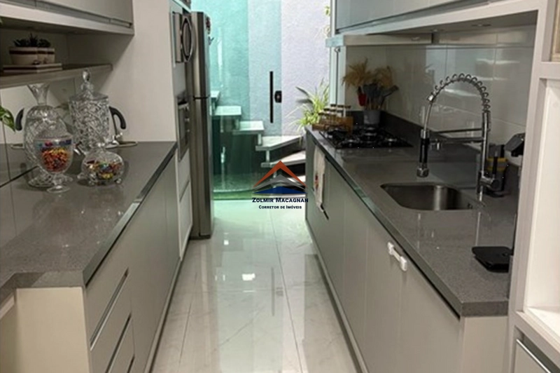 Sobrado 2 dormitórios no Bairro São João do Rio Vermelho Florianópolis: 6ª foto da galeria de imagens do imóvel