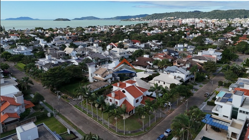 Excelente Casa  6 Suítes a Venda no Jurerê Internacional - Floripa: 23ª foto da galeria de imagens do imóvel