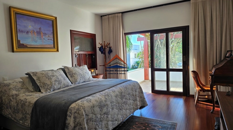 Excelente Casa  6 Suítes a Venda no Jurerê Internacional - Floripa: 8ª foto da galeria de imagens do imóvel