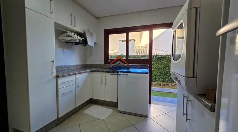 Excelente Casa  6 Suítes a Venda no Jurerê Internacional - Floripa: 32ª foto da galeria de imagens do imóvel