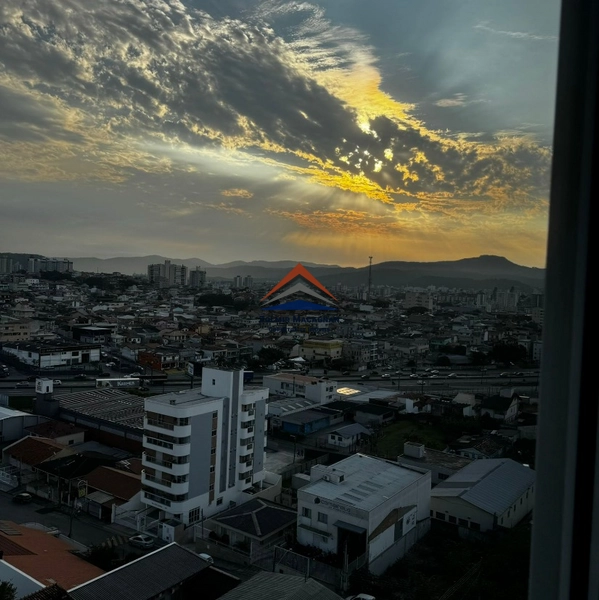 Apartamento novo dois domirtórios a venda em São José SC.: 2ª foto da galeria de imagens do imóvel