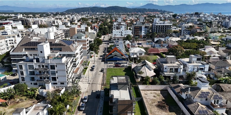 Casa Três Suítes em Jurerê - Florianópolis SC: 24ª foto da galeria de imagens do imóvel