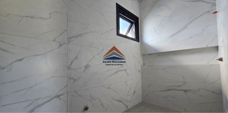 Casa Três Suítes em Jurerê - Florianópolis SC: 5ª foto da galeria de imagens do imóvel