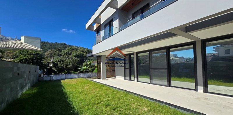 Casa Três Suítes em Jurerê - Florianópolis SC: 14ª foto da galeria de imagens do imóvel