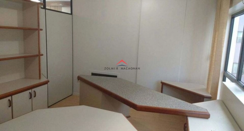 Belíssima sala Comercial  `Venda no centro de Florianópolis SC: 2ª foto da galeria de imagens do imóvel